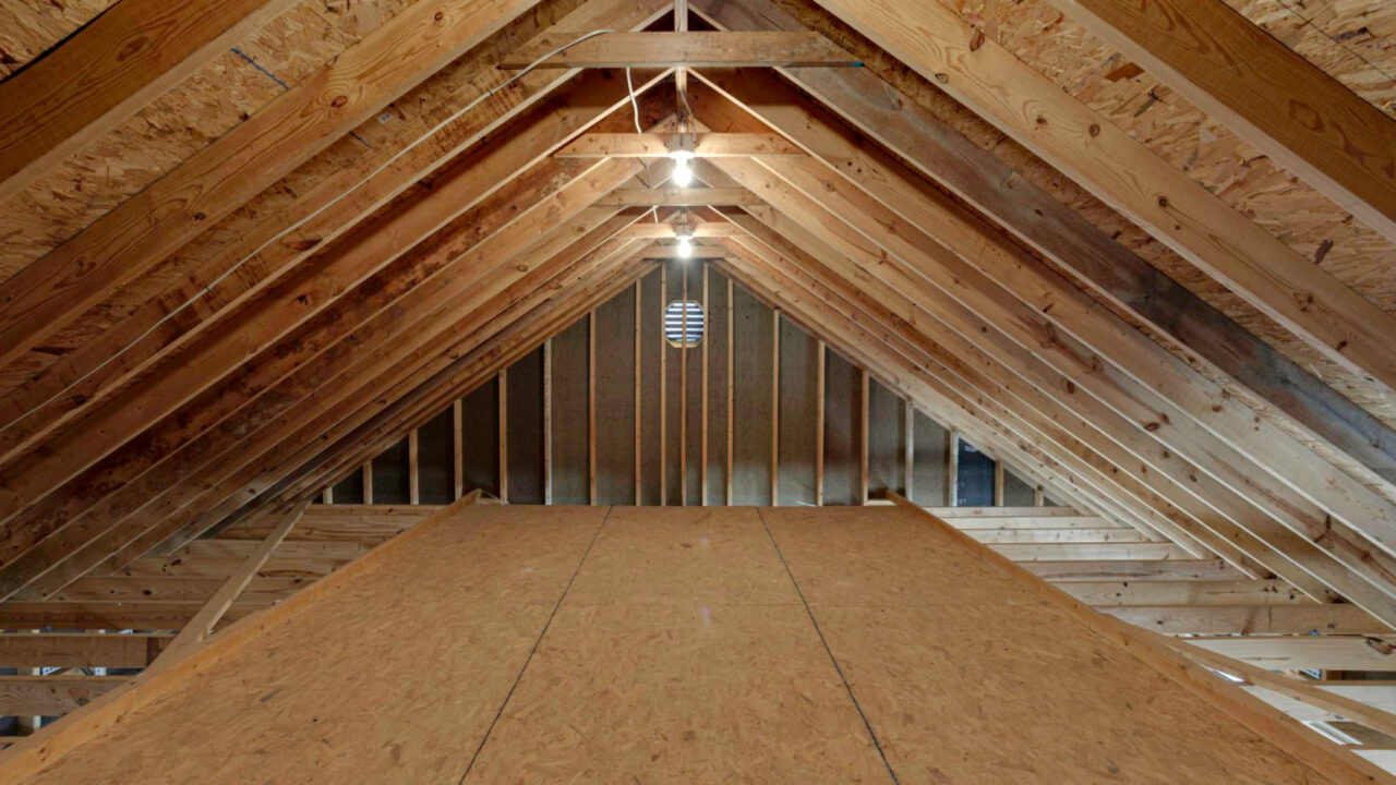 Comment reconnaître un spécialiste du traitement bois de charpente fiable et certifié ?